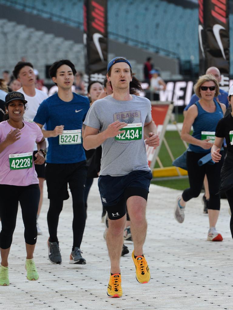 Melbourne Marathon Festival Runner Gallery 6 Daily Telegraph