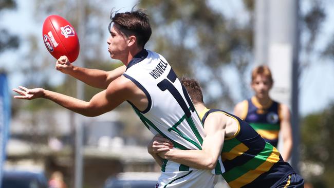 Helensvale SHS senior boys in action. PIC: Jason O'Brien/AFLQ