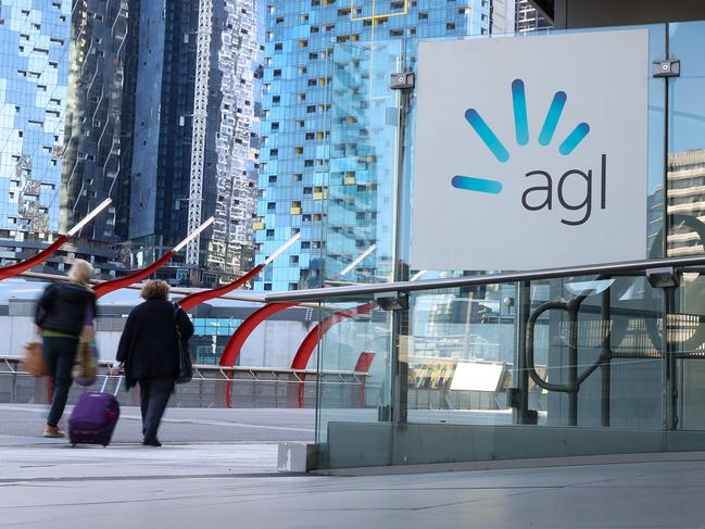 MELBOURNE, AUSTRALIA- NewsWire Photos MAY 03 2022, General View of the AGL Energy head office building and signage in MelbourneÃs CBDPicture: NCA NewsWire /Brendan Beckett