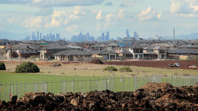 Middle Australia may be the largest single cultural group on the Australian continent. Picture: Stuart McEvoy/ The Australian.