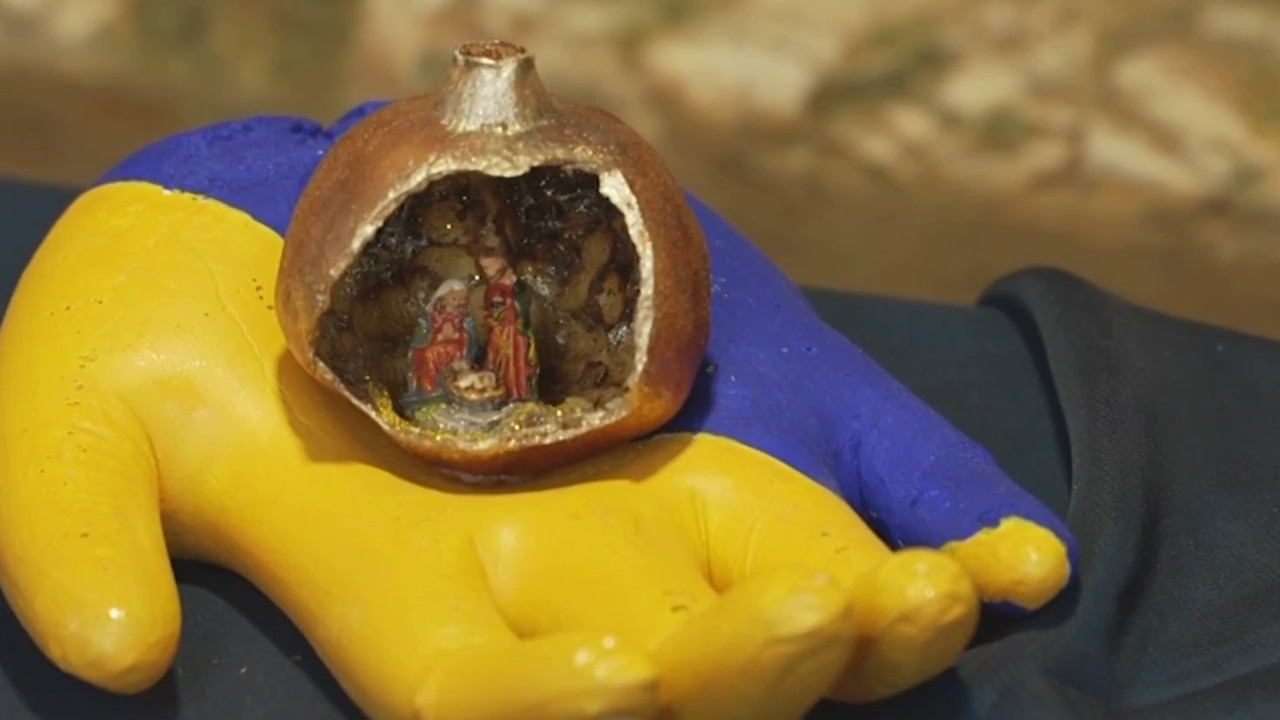 Vatican Nativity scenes portray different cultures