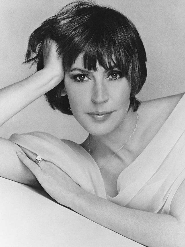 A publicity shot of Helen Reddy from the 1970s.