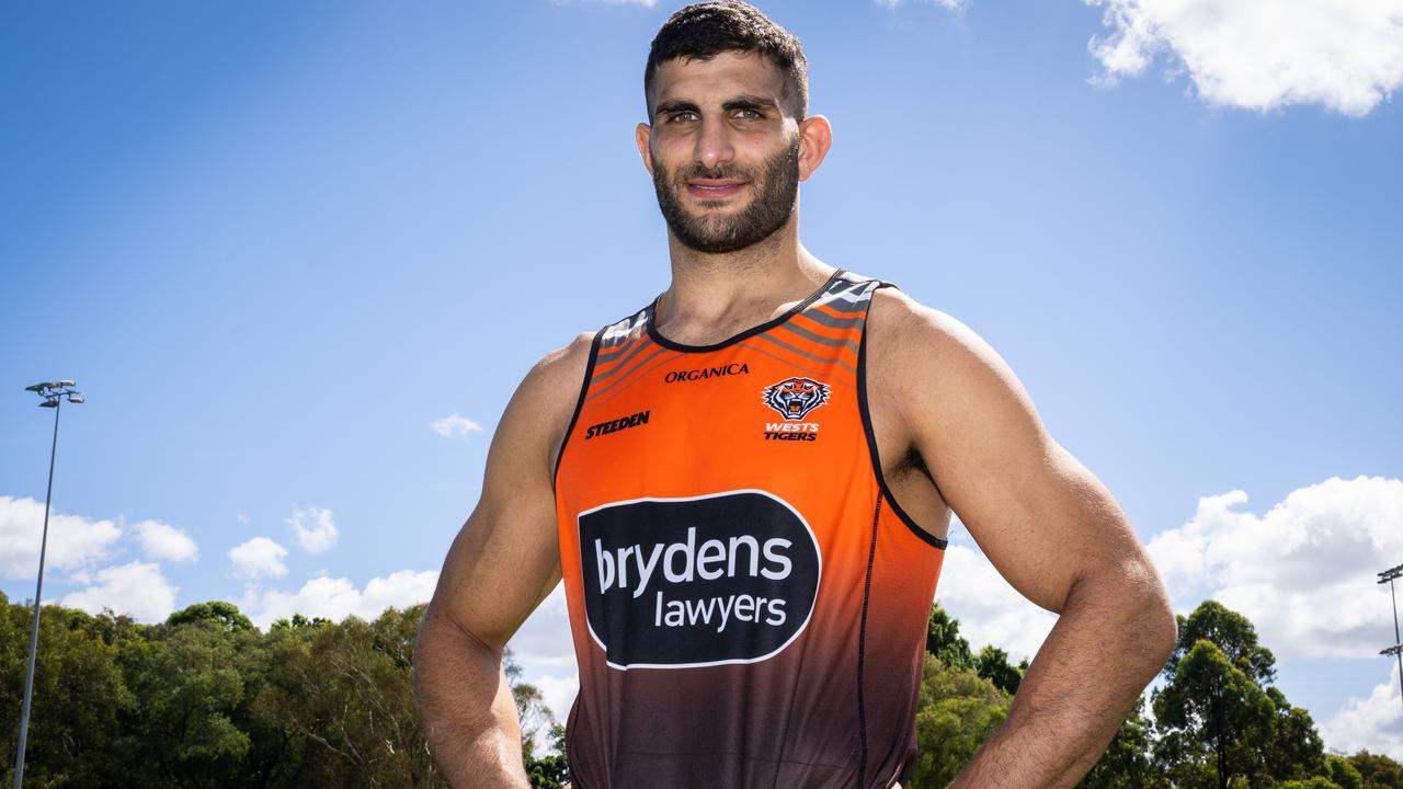 Wests Tigers: Fans express joy as they set to welcome signing of world rated star this afternoon