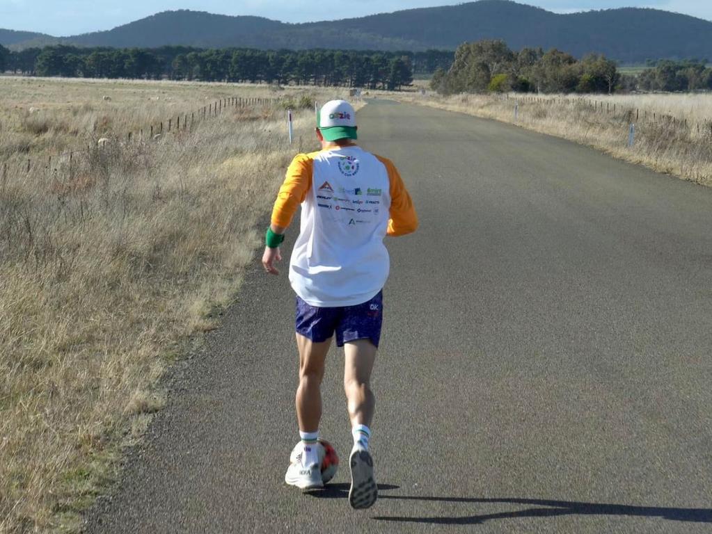 Ozzie ran along the highway, back roads, and dirt roads to reach the finish line. Picture: Supplied