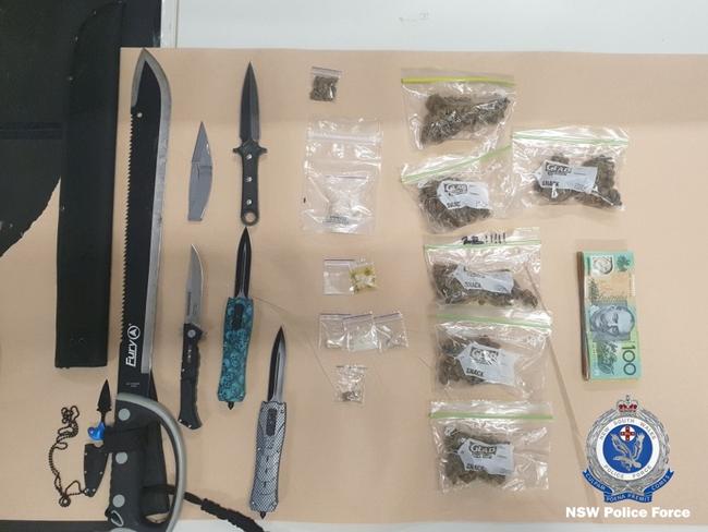 Over 140 people have been charged and 41 knives seized, during a two-day proactive blitz targeting knife crime and violent offenders across Sydney’s metropolitan regions., , Operation Saber IV, a high-visibility and proactive operation, took place on Thursday (17 December 2020) and Friday (18 December 2020), between 12pm and 12am., , The operation saw a deployment of officers from the South West, North West and Central Metropolitan regions, including Police Transport and Safety Command and the Traffic and Highway Patrol Command, with assistance from specialist police from the Dog Unit and Operation Support Groups (OSG)., , During Operation Saber IV, police seized 41 knives, made 78 drug detections, issued 254 Traffic Infringement Notices, 384 Transport Infringement Notices and charged 143 people with offences ranging from possess knife, drug possession and supply to property and domestic-violence related offences., ,