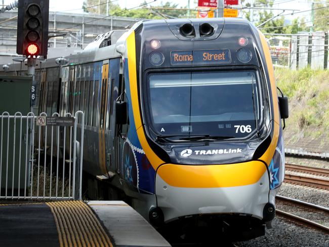 New Queensland trains too long to fit in Maryborough workshop | The ...