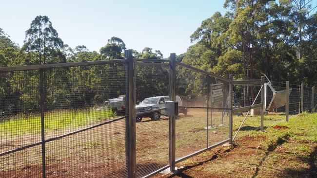 Fences now cutting off access to Lip Falls