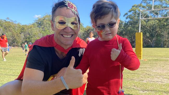 Luke Kenelley – Deputy Principal, Musgrave Hill State School with Slater Clifton-Walker on his Hero Day fundraiser for brain cancer research