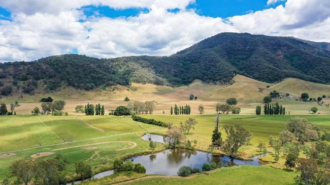 Pehuen Park at Tallangatta South sold for a huge price recently.