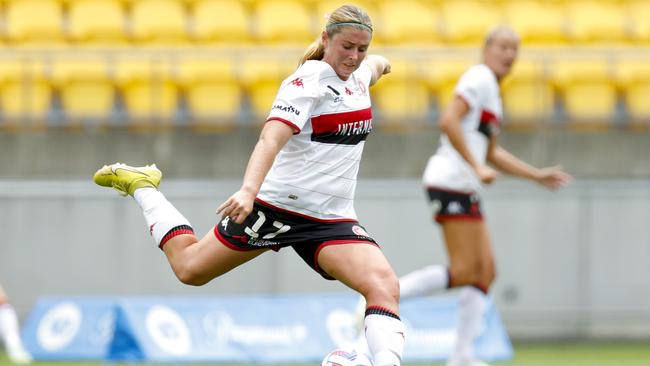 Sheridan Gallagher of the Wanderers in action during the round eight A-League Women's match between Wellington Phoenix and Western Sydney Wanderers at Sky Stadium. Photo: Hagen Hopkins/Getty Images