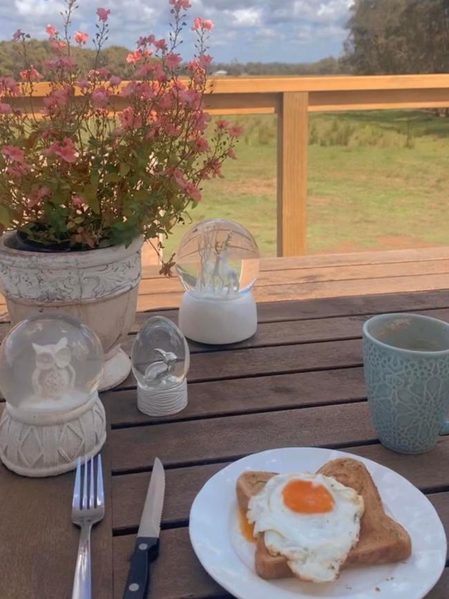 Breakfast on the porch.