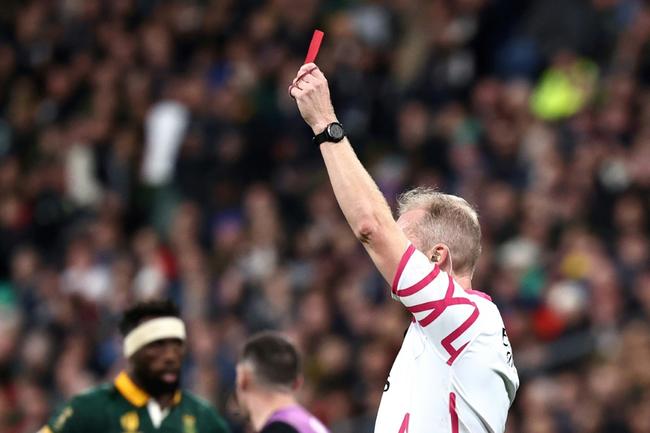 Referee Wayne Barnes showed New Zealand captain Sam Canea a red card in last year's Rugby World Cup final