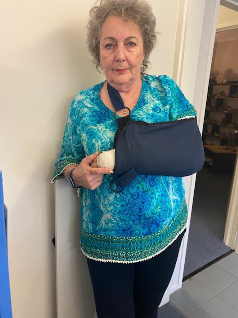 Helen Miguel has started an e-petition after the fracture clinic cancelled her appointment for her broken wrist