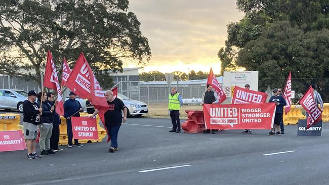 Mount Gambier Prison guards walked off the job over dangerous and poor working conditions on Saturday. Picture: Arj Ganesan