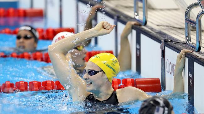 Cate Campbell celebrates Australia’s victory in the 4x100m freestyle relay.