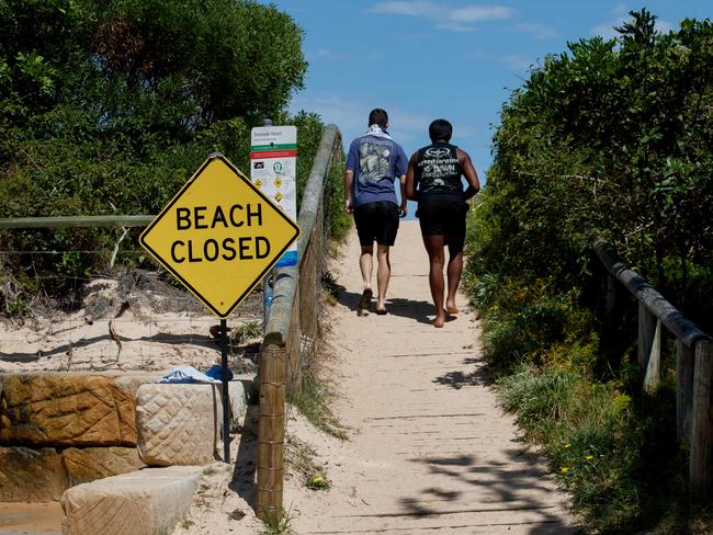 SYDNEY, AUSTRALIA - NewsWire Photos JANUARY 14, 2025: Freshwater Beach on Tuesday afternoon. Nine beaches are closed across the Northern Beaches after white/grey, ball-shaped debris was found washed up along the shore. Council was alerted to the debris via the EPA and is working closely with the state agency to collect samples for testing. Picture: NewsWire / Nikki Short