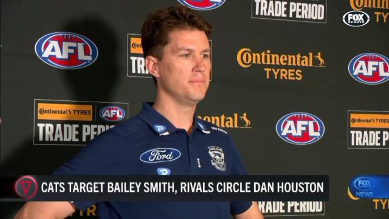 Cats circle Smith during first trade day