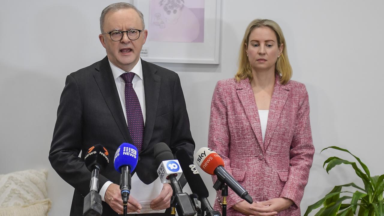Opinion poll predicts wafer-thin Sturt result