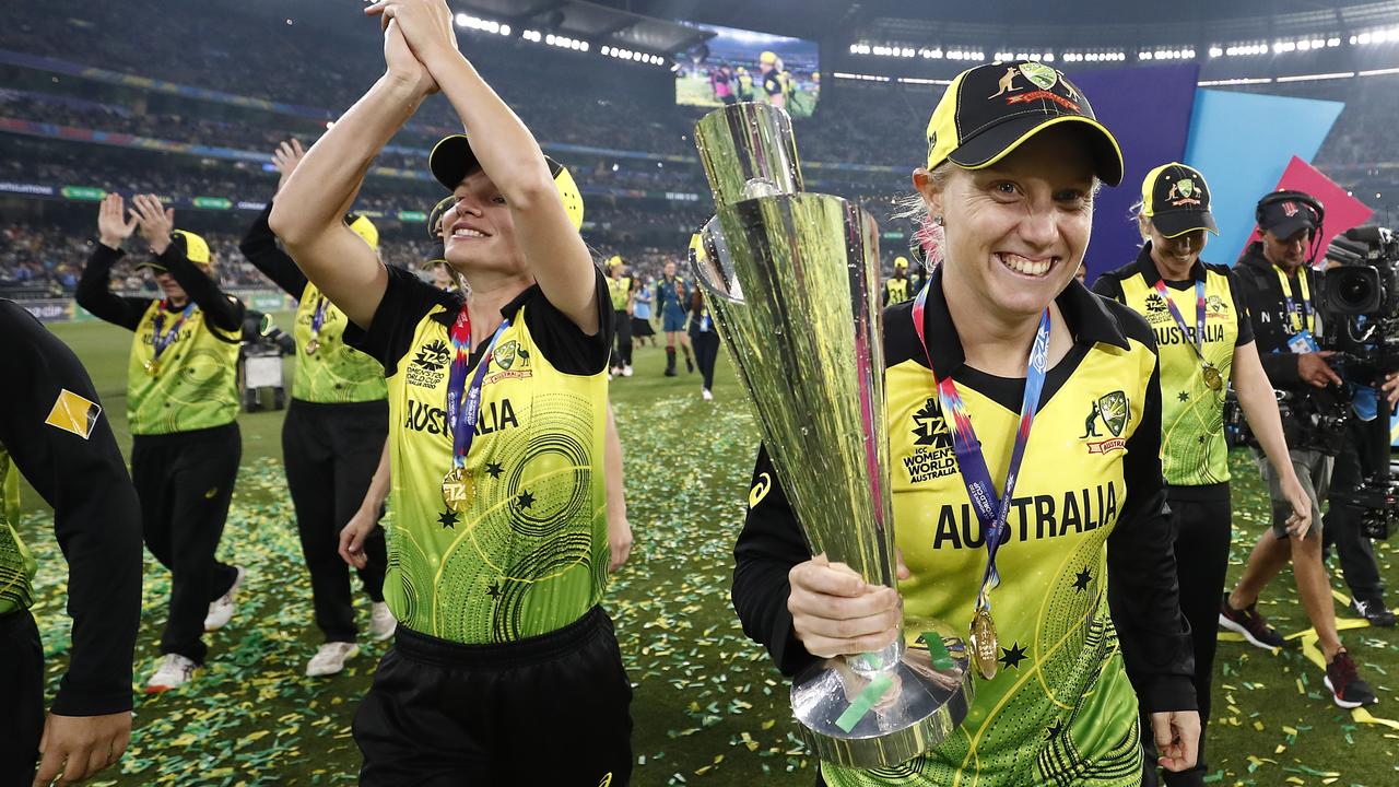 Final - ICC Women's T20 Cricket World Cup: India v Australia