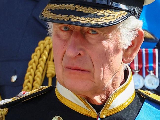 TOPSHOT - Britain's King Charles III attends the state funeral and burial of Britain's Queen Elizabeth, in London, Britain, September 19, 2022. (Photo by HANNAH MCKAY / POOL / AFP)