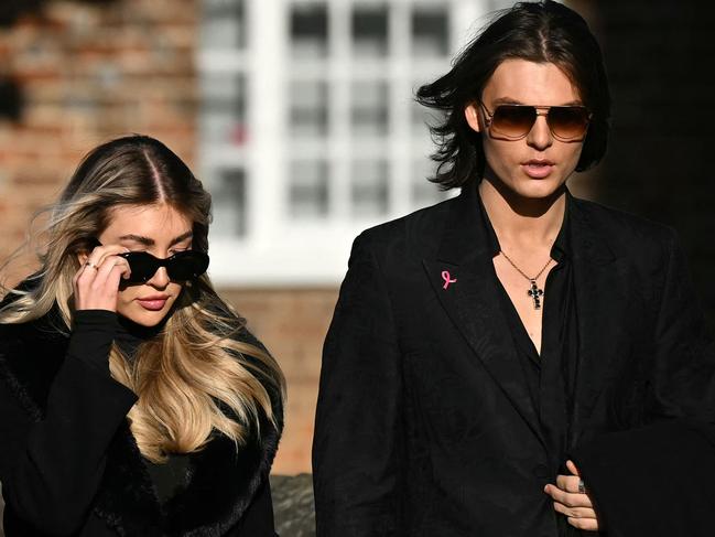 Kate Cassidy arrives at Liam Payne’s funeral with Damian Hurley. Picture: AFP