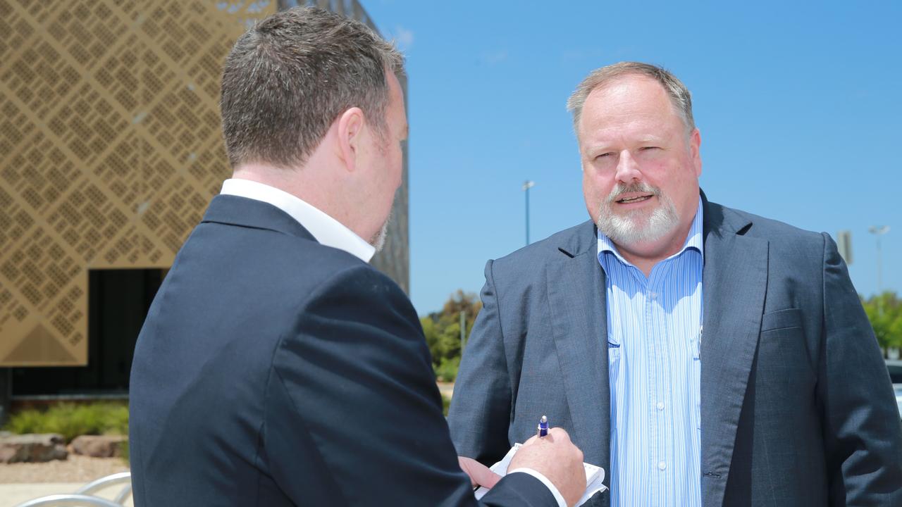 Andy Richards on the state government campaign trail in 2014. Picture: Peter Ristevski.