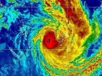 Radar and satellite images from the Fiji Meteorological Service showing the intensifying category 2 cyclone Sarai over the islands. Source: Fiji Meteorological Service