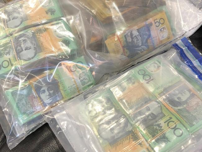 $1.6m cocaine and $500k cash seized in drug sting