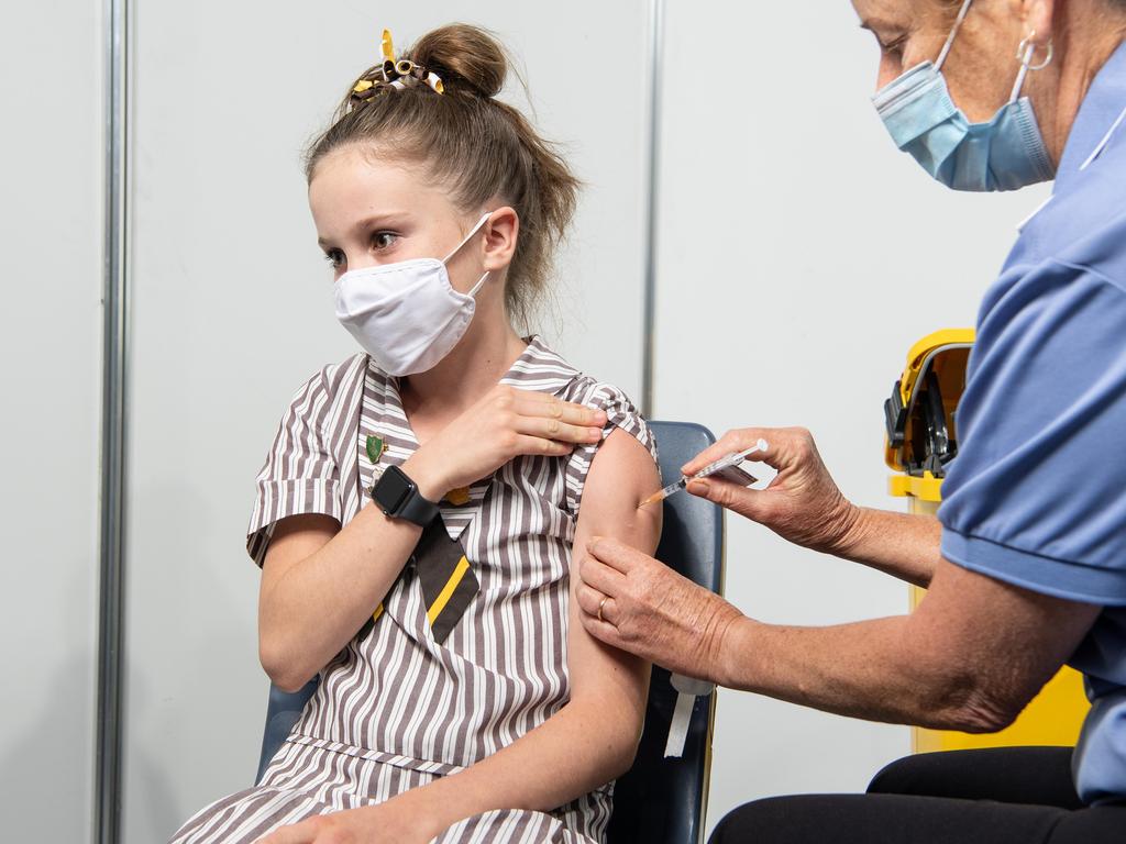 The medical researchers said the vaccine rollout needed to shift its focus to young Australians. Picture: Brad Fleet