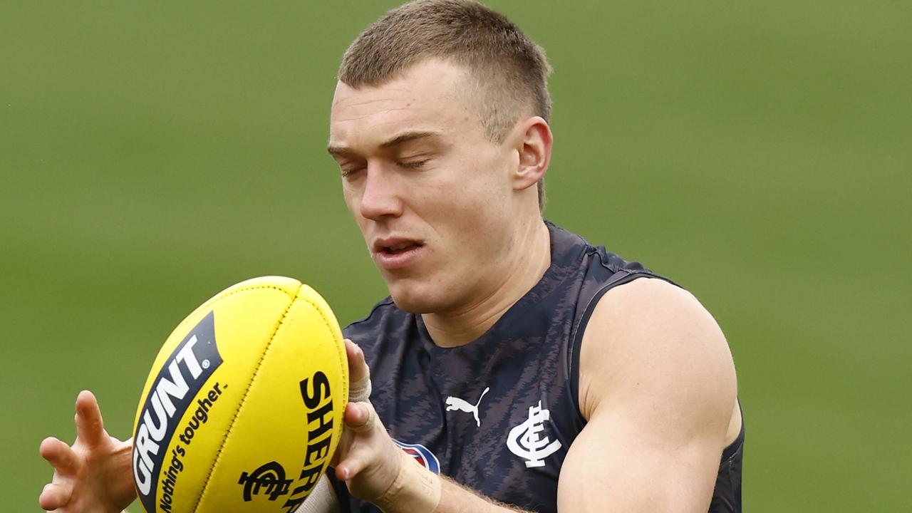 Patrick Cripps needs to kick the ball more. Picture: Darrian Traynor/Getty Images