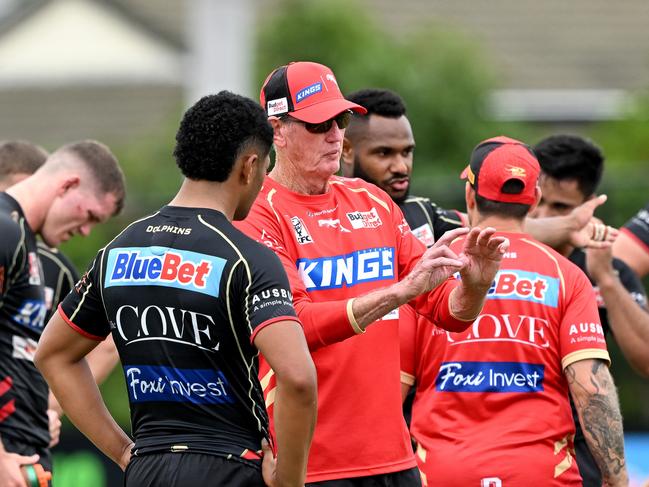 Wayne Bennett talks tactics with Isaiya Katoa. Picture: Bradley Kanaris/Getty Images