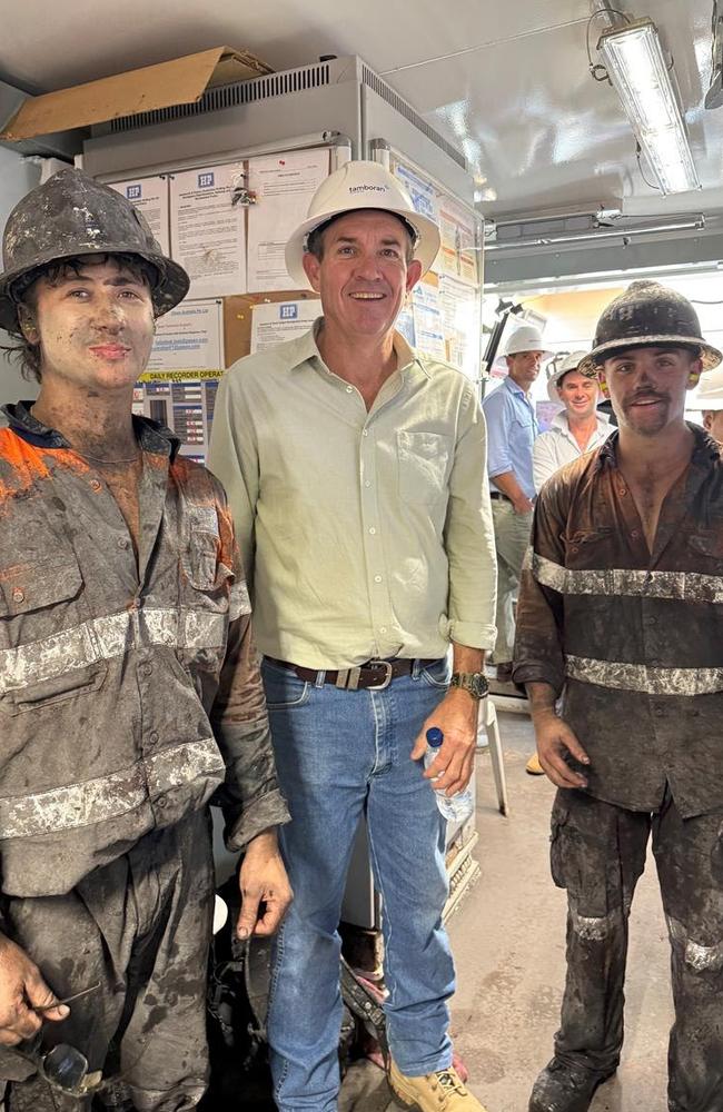 Mining and Energy Minister Gerard Maley recently visited the Beetaloo to inspect current operations by Tamboran Resources at its Shenandoah South site on Exploration Permit 98.