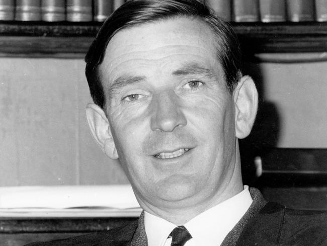 Geoffrey Bretherton Bean AM.