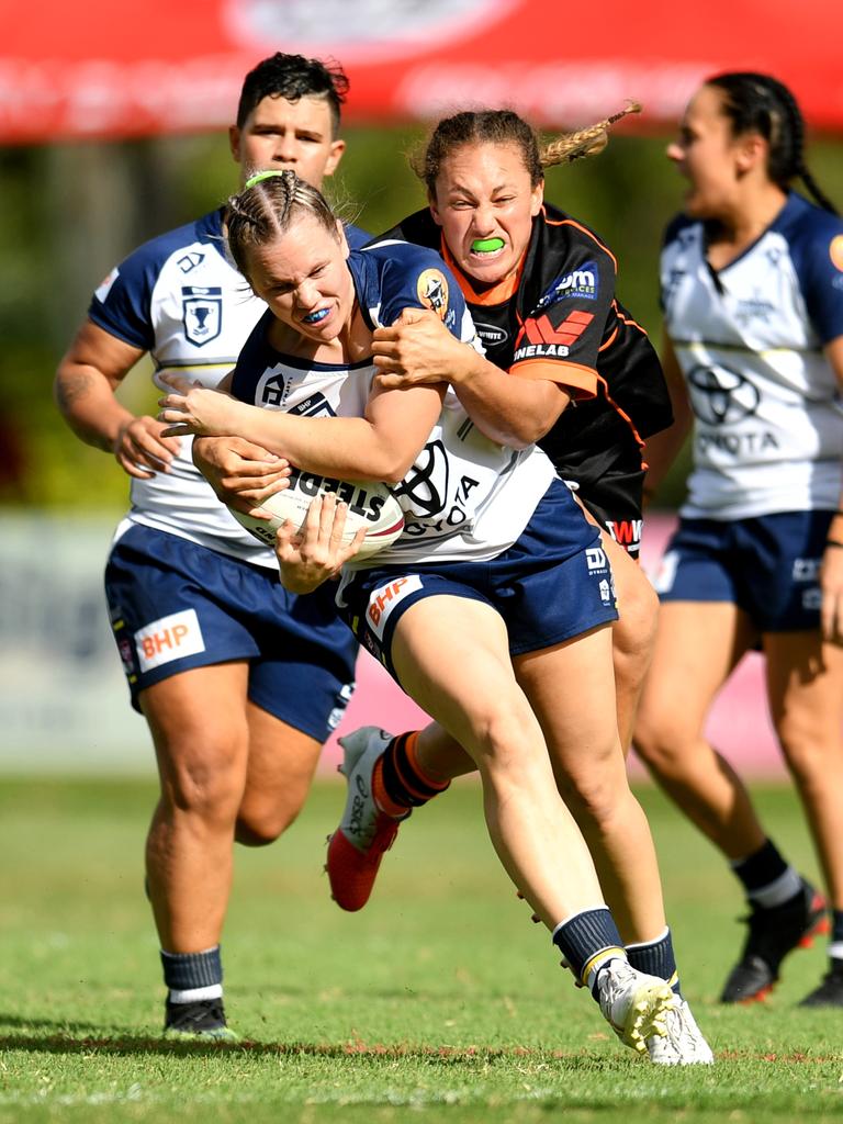 North Queensland Romps Home Against Toothless Tigers 