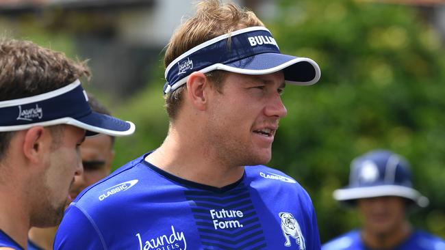 Matt Burton at Bulldogs training. Pictures: NRL Photos