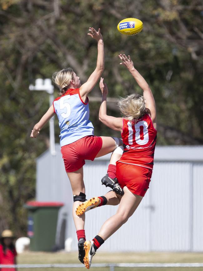 Womens AFL grand final. Burleigh vs Kedron. Sunday, August 25 2019. Kedron #5 Sophie Anderson and burleigh #10 Tara Park. (AAP Image/Renae Droop)