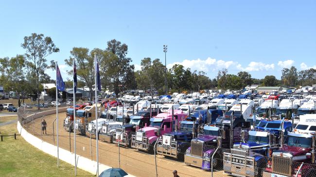 Families flocked to the Gatton Showgrounds to pay their respects to the trucking community, lining the streets, and waving to drivers. Lights On The Hill memorial.