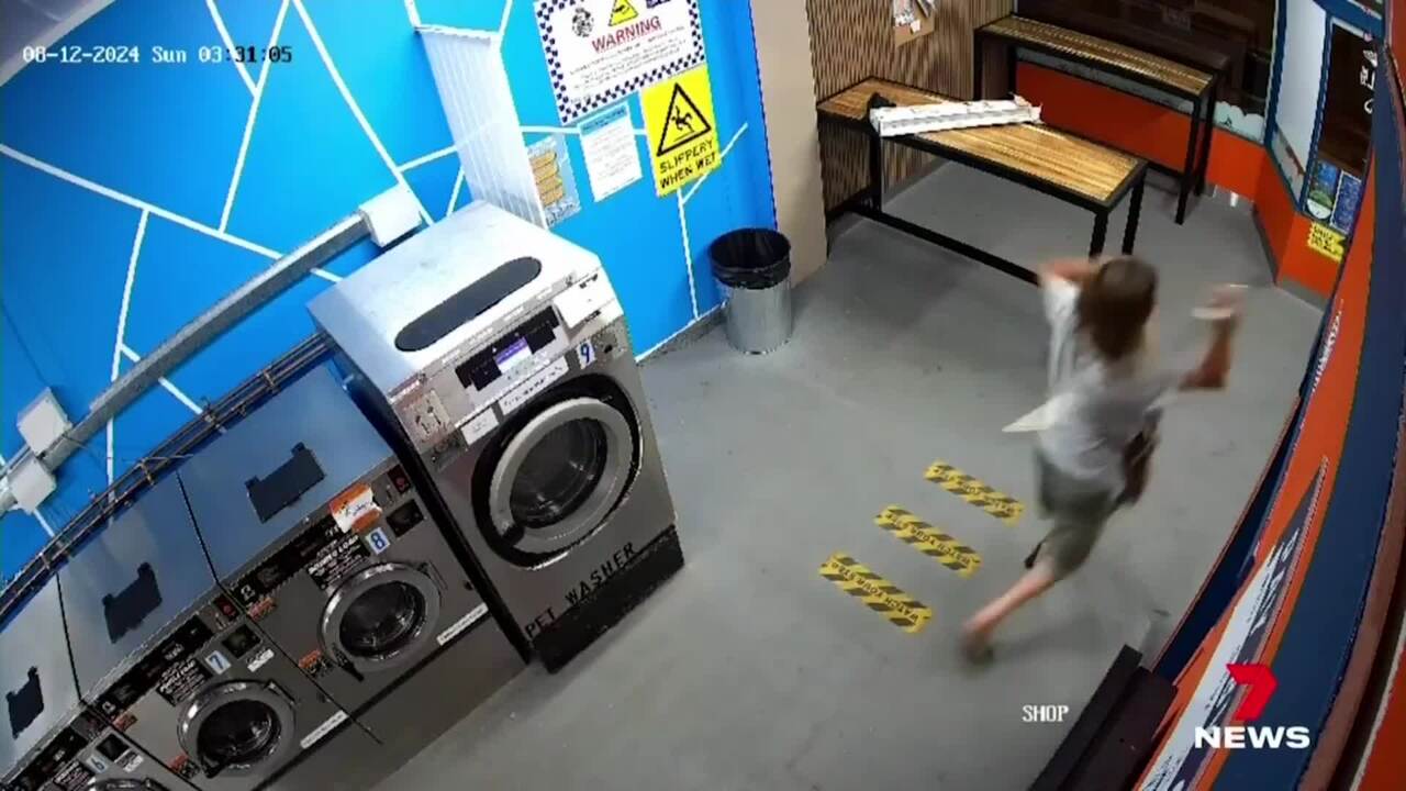 Man lunged at by four boys in laundromat (7News)