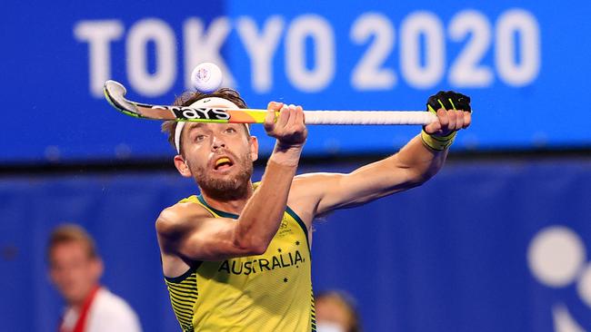 Flynn Ogilvie balances the ball in the men’s hockey semi-final. Picture: Adam Head