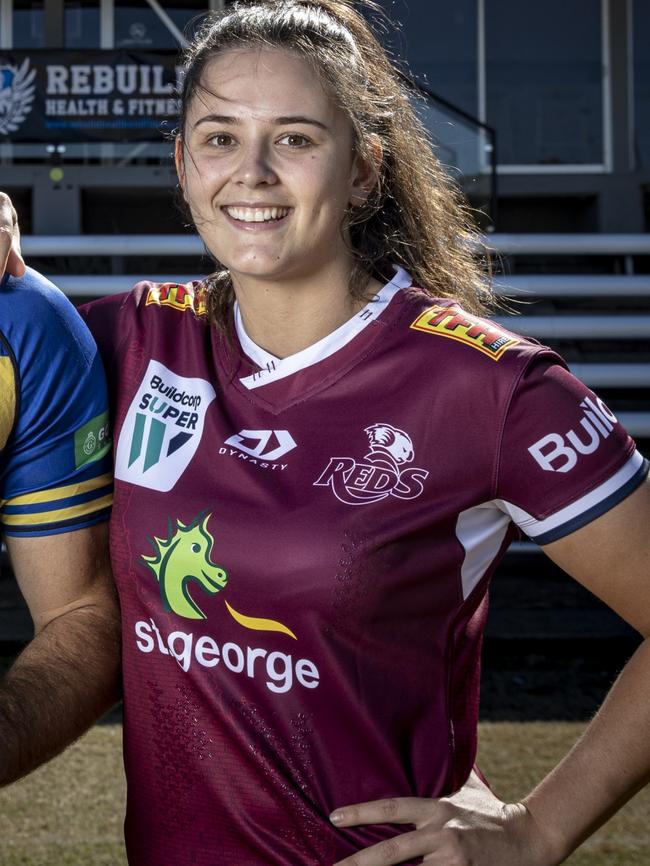 Annabelle Codey, a teammate of Desiny Brill, is the daughter of Wallaby great David Codey.