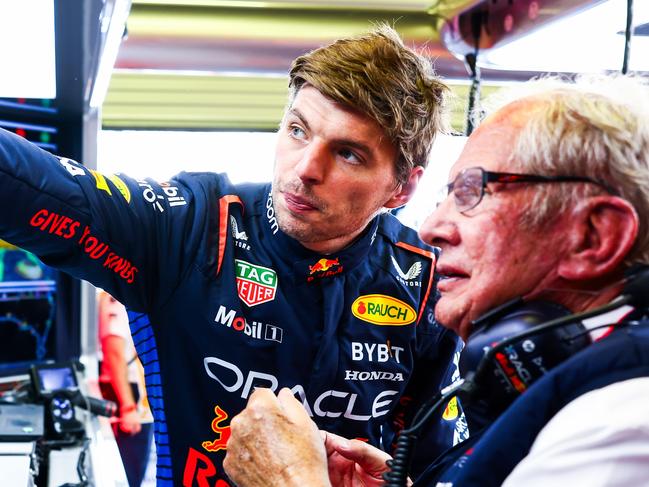 MEXICO CITY, MEXICO - OCTOBER 25: Max Verstappen of the Netherlands and Oracle Red Bull Racing talks with Oracle Red Bull Racing Team Consultant Dr Helmut Marko in the garage during practice ahead of the F1 Grand Prix of Mexico at Autodromo Hermanos Rodriguez on October 25, 2024 in Mexico City, Mexico. (Photo by Mark Thompson/Getty Images)