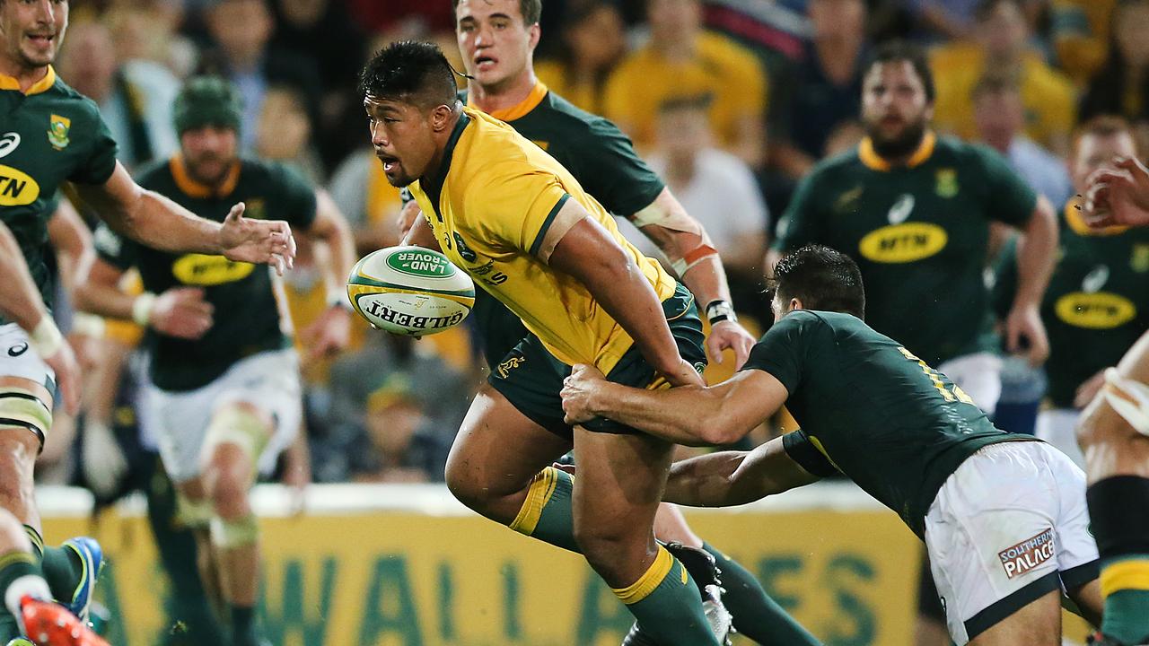 Folau Fainga'a is the frontrunner to wear the Wallabies No 2 jersey in their opening match of the year against the Springboks.