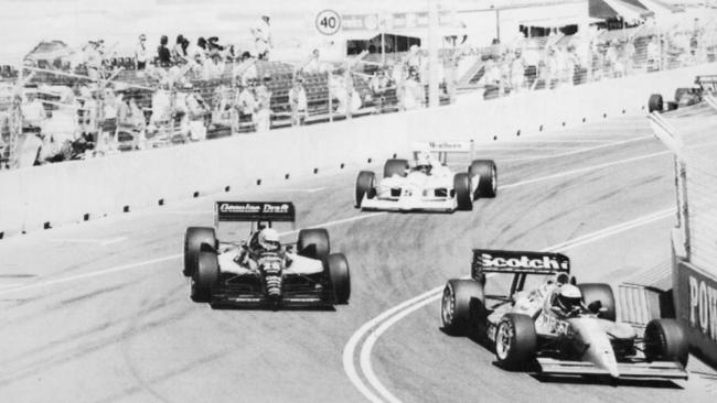 Motor car racing - Gold Coast Indy Car Grand Prix Race in Surfer's Paradise, Queensland 16 Mar 1991. (Brisbane Sunday Mail pic/credit Ian Waldie)