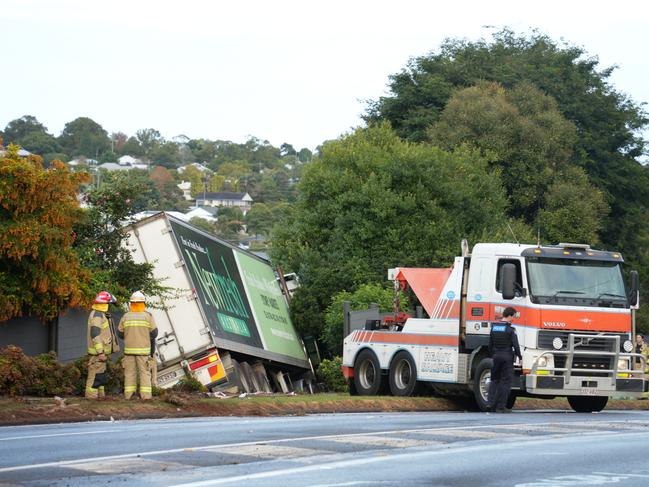 Police investigate after produce truck crashes into schoolgrounds