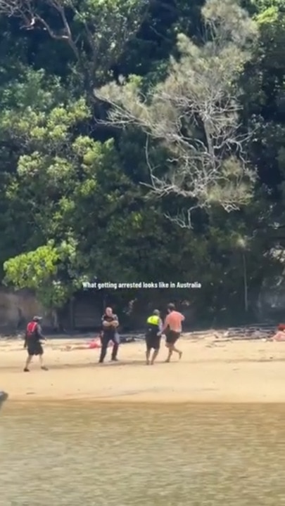 Police make arrest at Tallebudgera Creek, Palm Beach