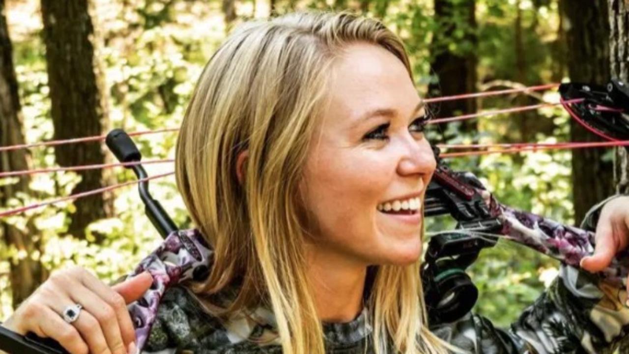 Hunter Brooke McGee gets death threats after posting dead animal photos ...