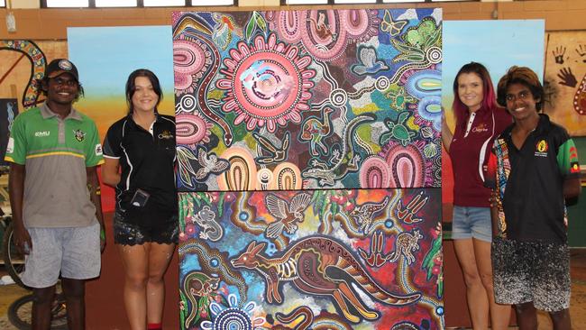 Kalkadoon artists Chern'ee and Brooke Sutton recently hosted a painting workshop at Wadja Wadja High School in Woorabinda.