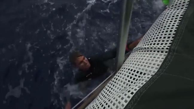 Scary moment for Australian around-the-world sailor