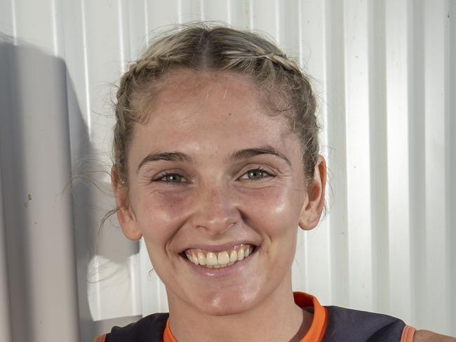 HILLS SHIRE TIMES. Lisa Steane, former Hunter athlete, living in Chiswick and playing for Macquarie Uni. Lisa is a teacher at Canley Heights. She moved to Sydney to pursue her dream of playing AFL.  Lisa photographed today 1st November 2019 at the Giants home in Homebush.  (AAP/Image Matthew Vasilescu)