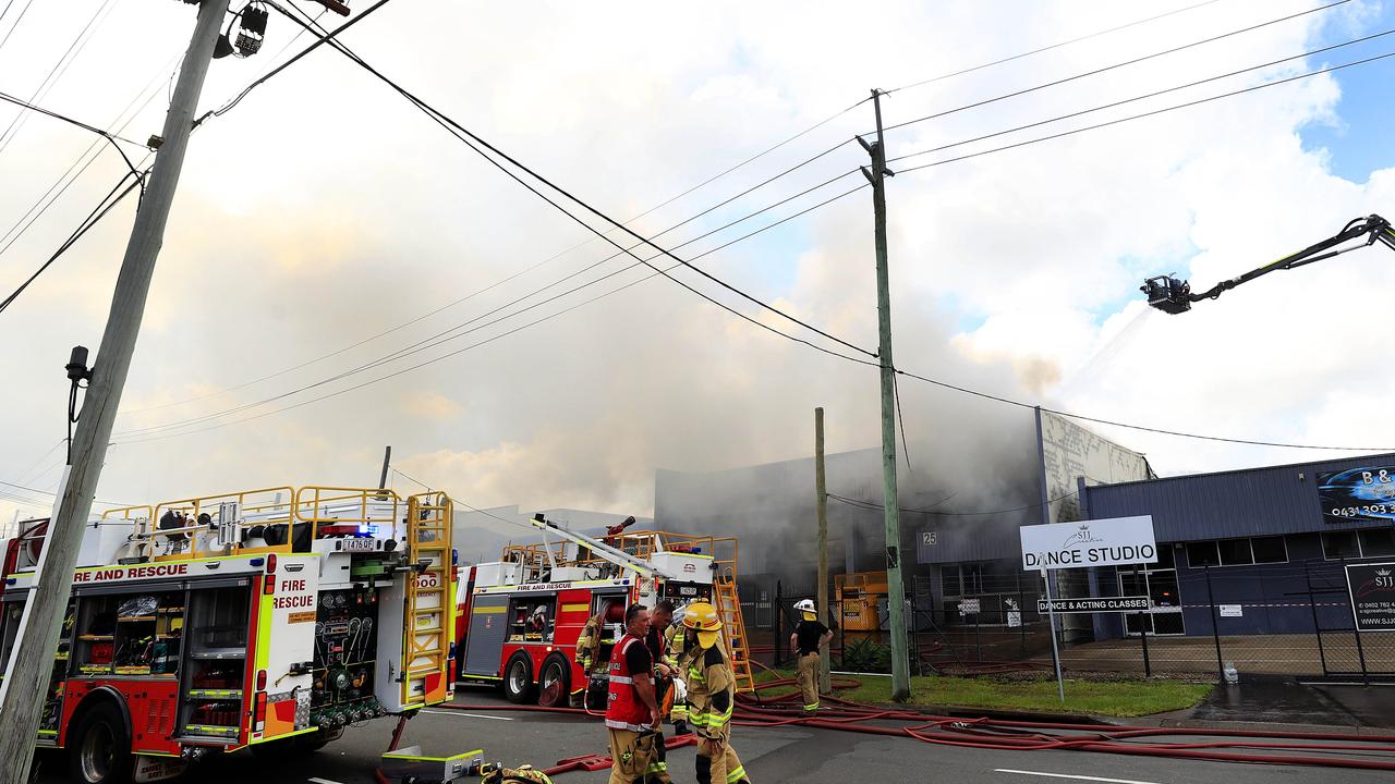 Industrial commercial building fire on Chetwynd Street at Loganholme ...